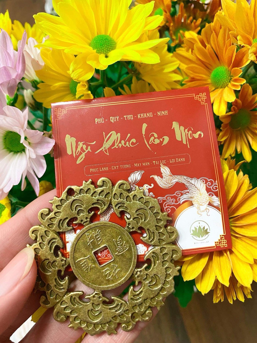 Đồng xu Ngũ Phúc Lâm Môn tặng kèm khi mua 3 hộp nhang Cổ Mộc Hương